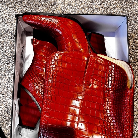 Brown Wide Calf Croc-Embossed Cowboy Knee High Heeled Boots - Picture 3 of 5